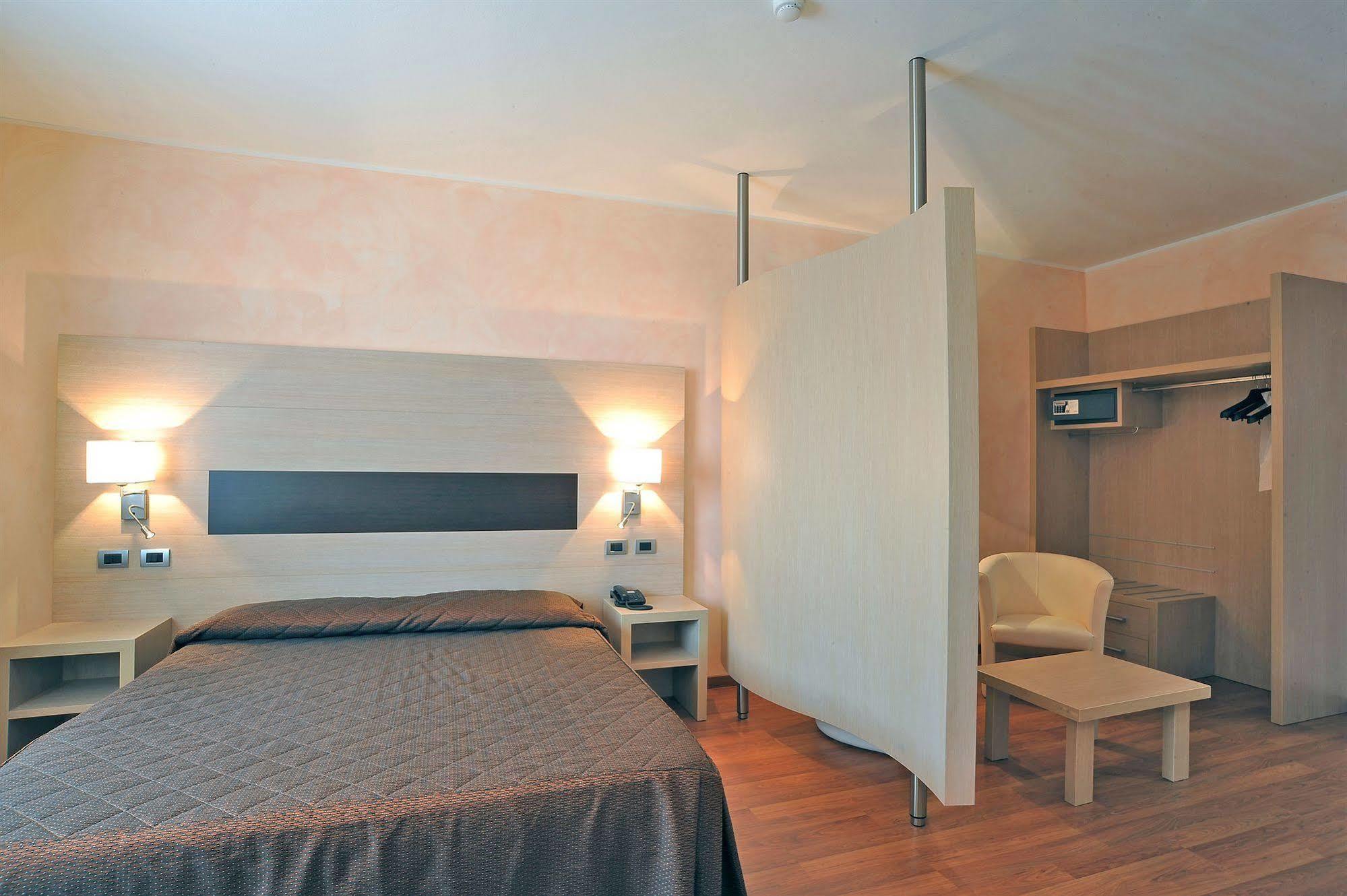 Hotel Arthur Solignano Nuovo Εξωτερικό φωτογραφία