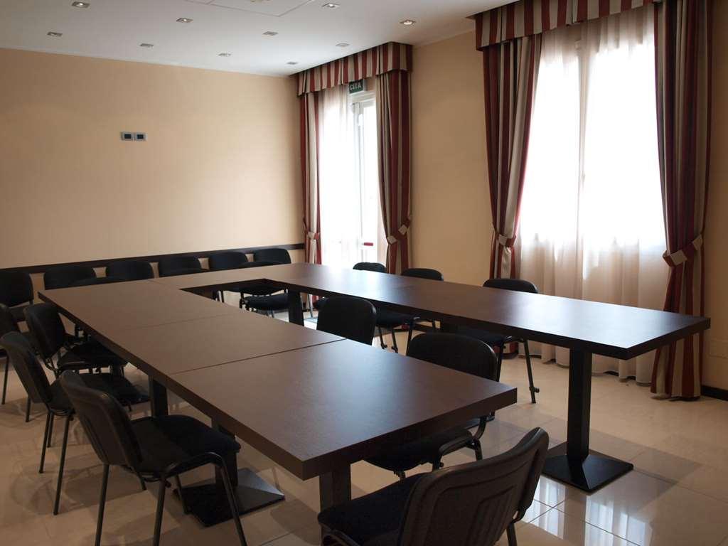 Hotel Arthur Solignano Nuovo Ανέσεις φωτογραφία